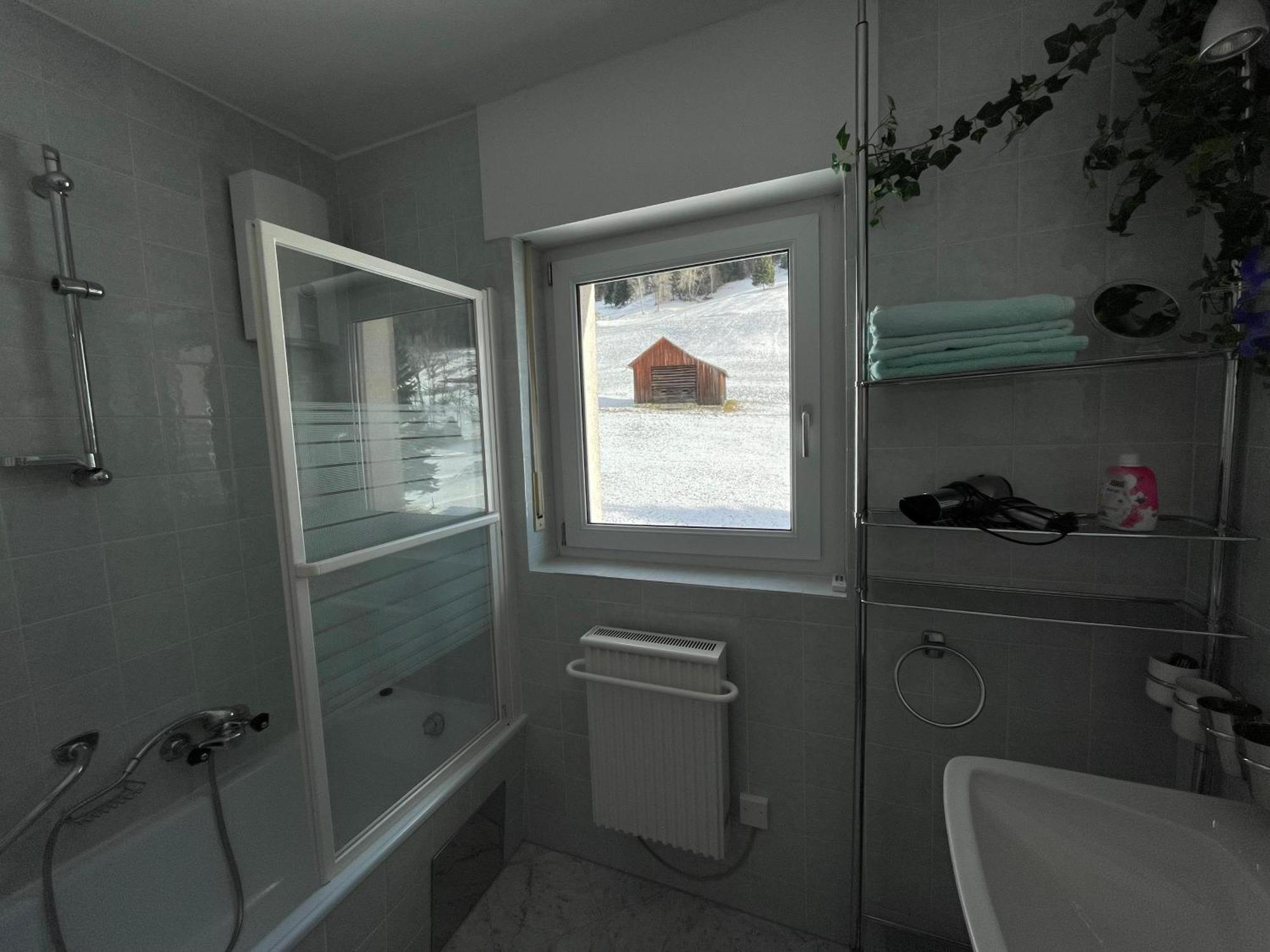 Gemuetliche Wohnung Mit Talblick Batschuns Exterior photo